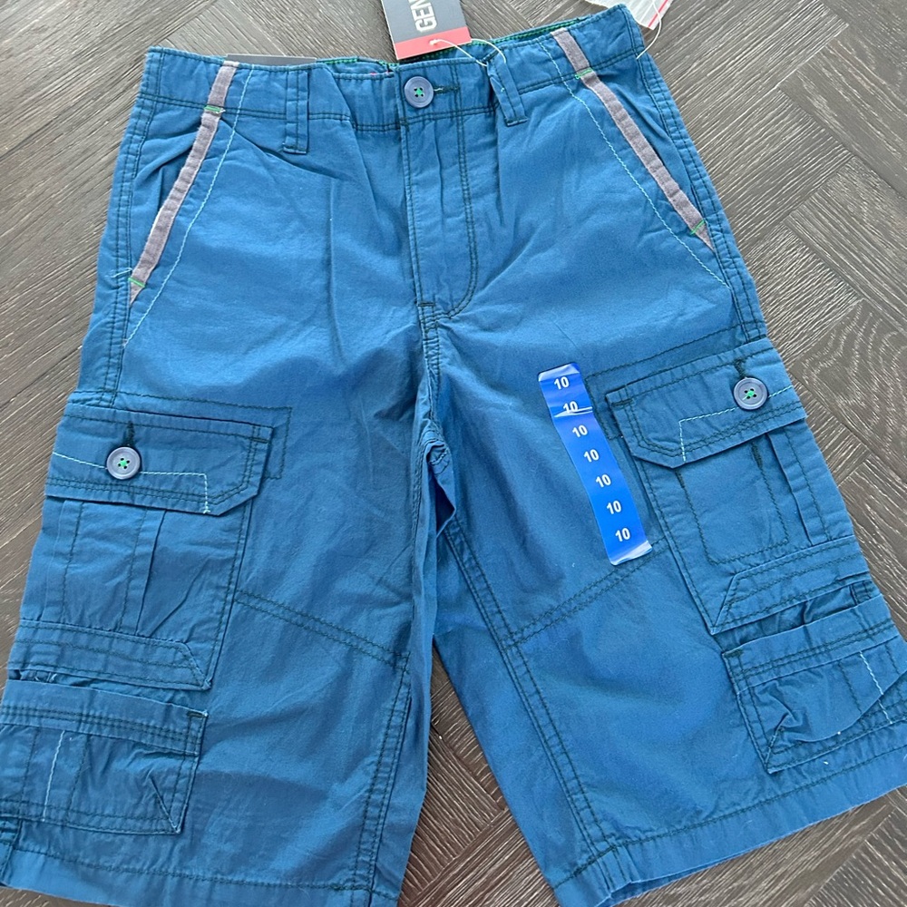 NWT Generra Boys Cargo shorts w/ Adjustable waist Sz 10
